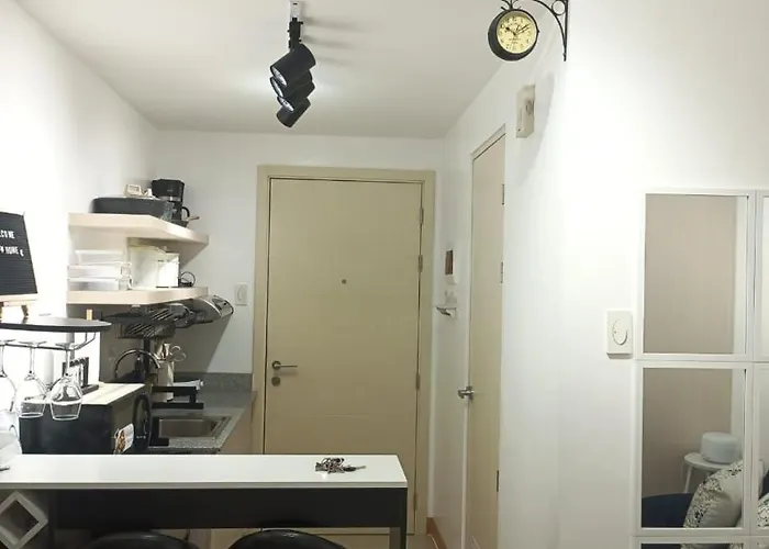 La Maison D'antoine Appartement Manilla